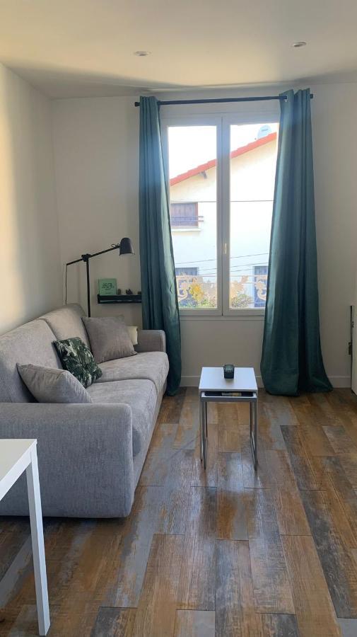 Charmant Studio Tout Equipe Aux Portes De Paris Bagnolet Esterno foto