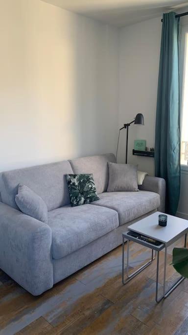 Charmant Studio Tout Equipe Aux Portes De Paris Bagnolet Esterno foto